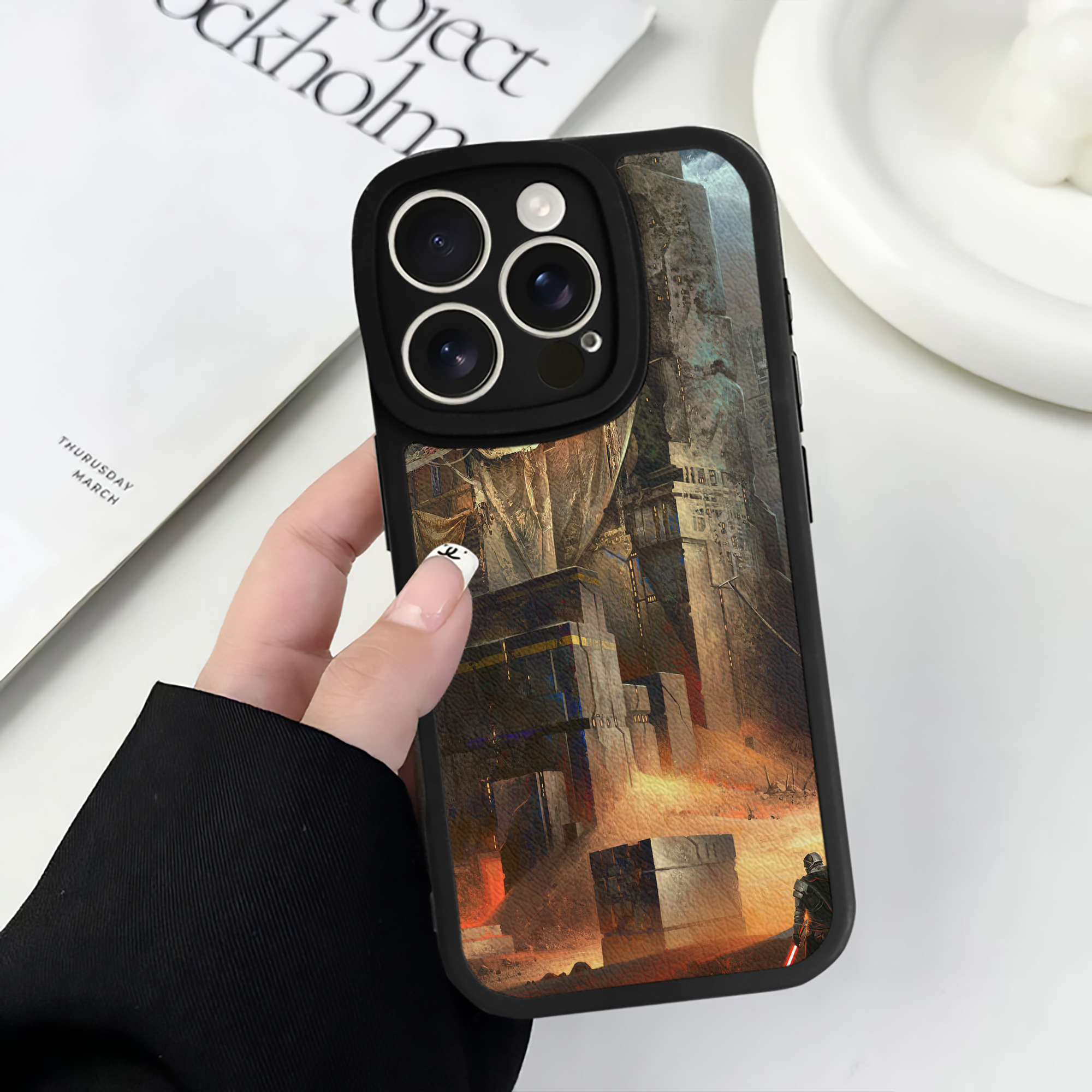（画像用） スター・ウォーズ Star Wars 【iPhone 16シリーズ対応】シリコンスマホケース（レザー調） 材質：シリコン